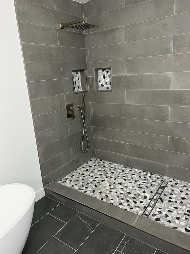 Bathroom Remodel Bellevue photo 2 in Bellevue