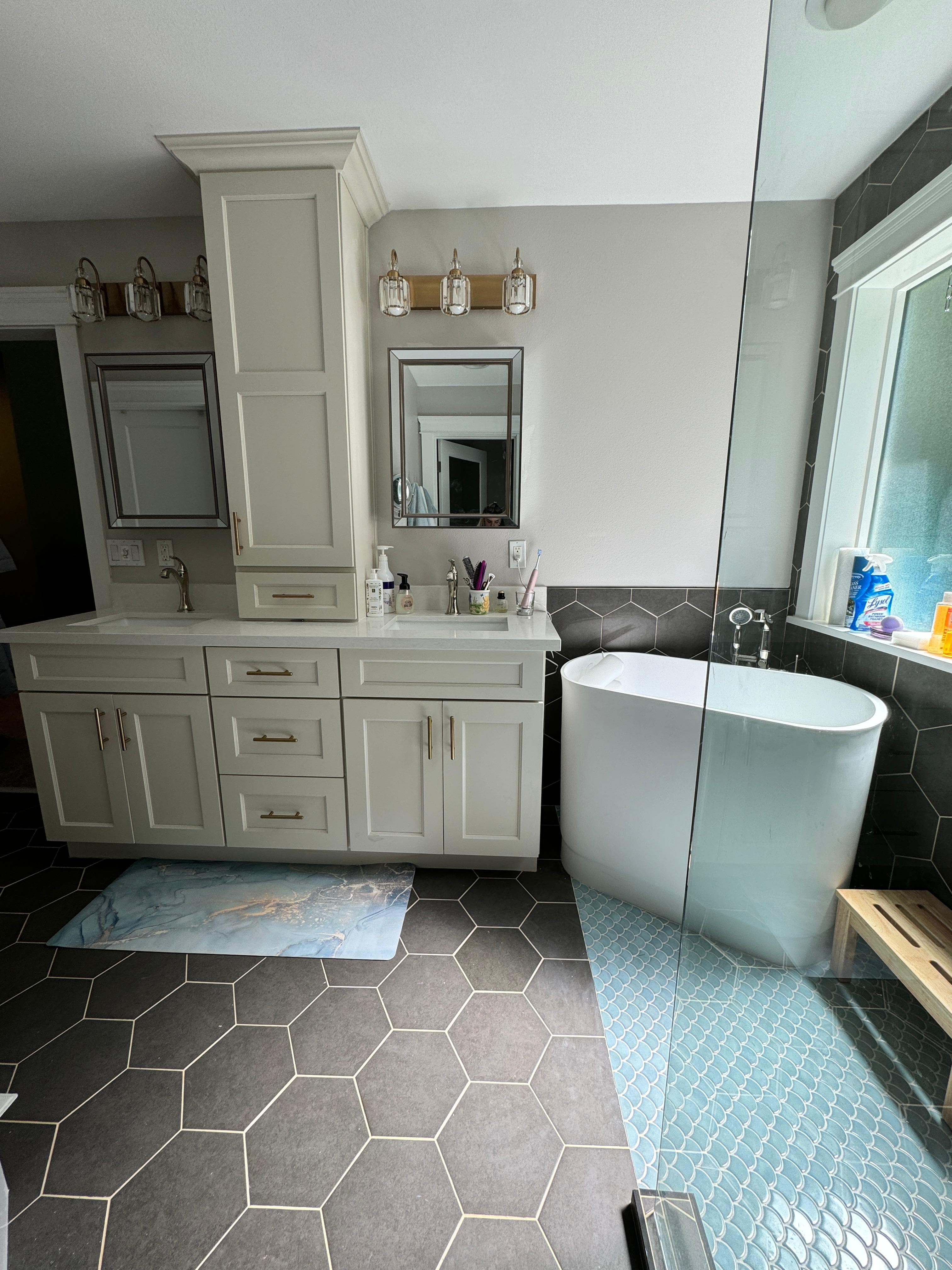 Bathroom Remodel Seattle Free Standing Tub and Shower photo 1 in Seattle