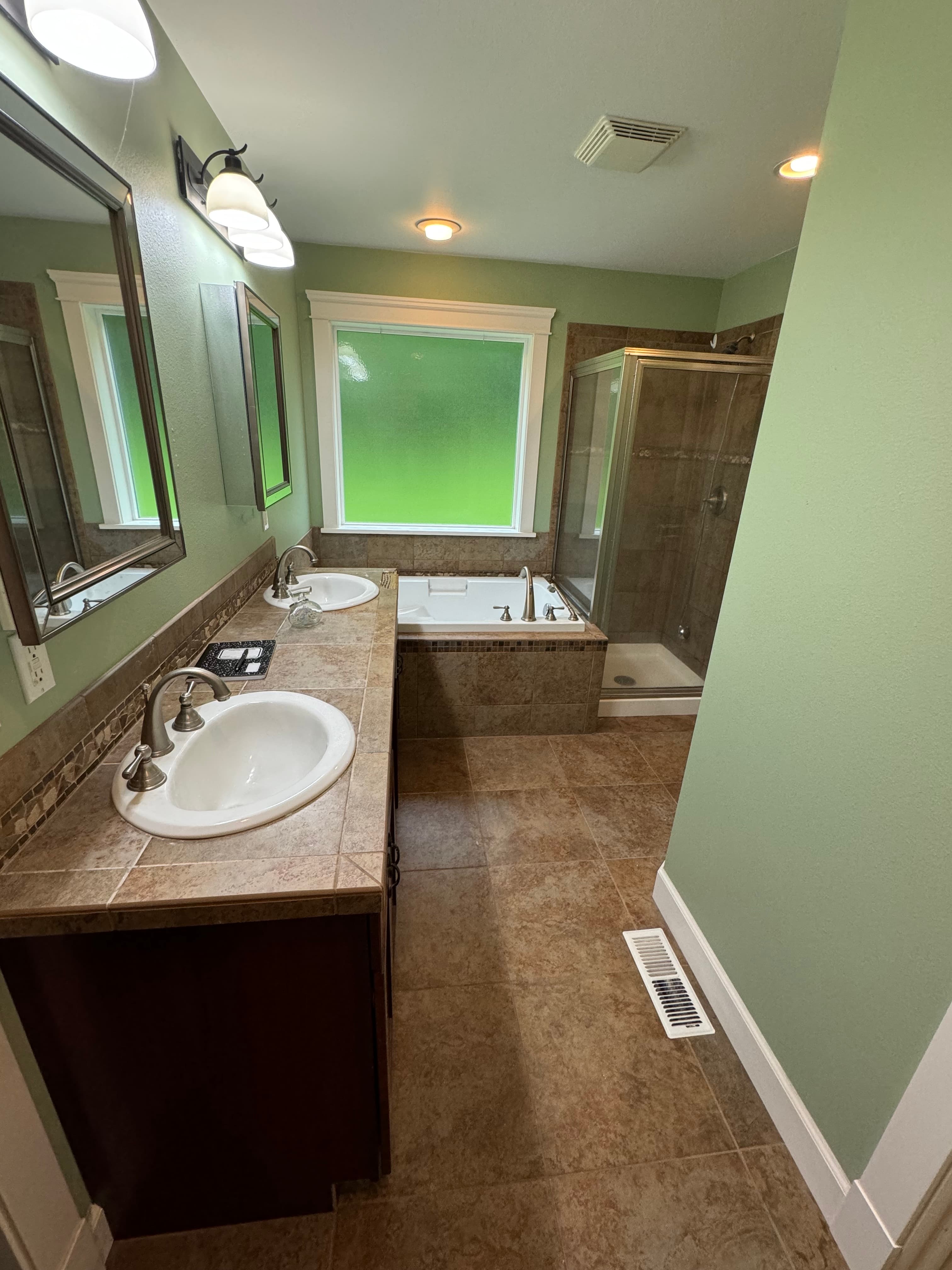 Bathroom Remodel Seattle Free Standing Tub and Shower photo 6 in Seattle