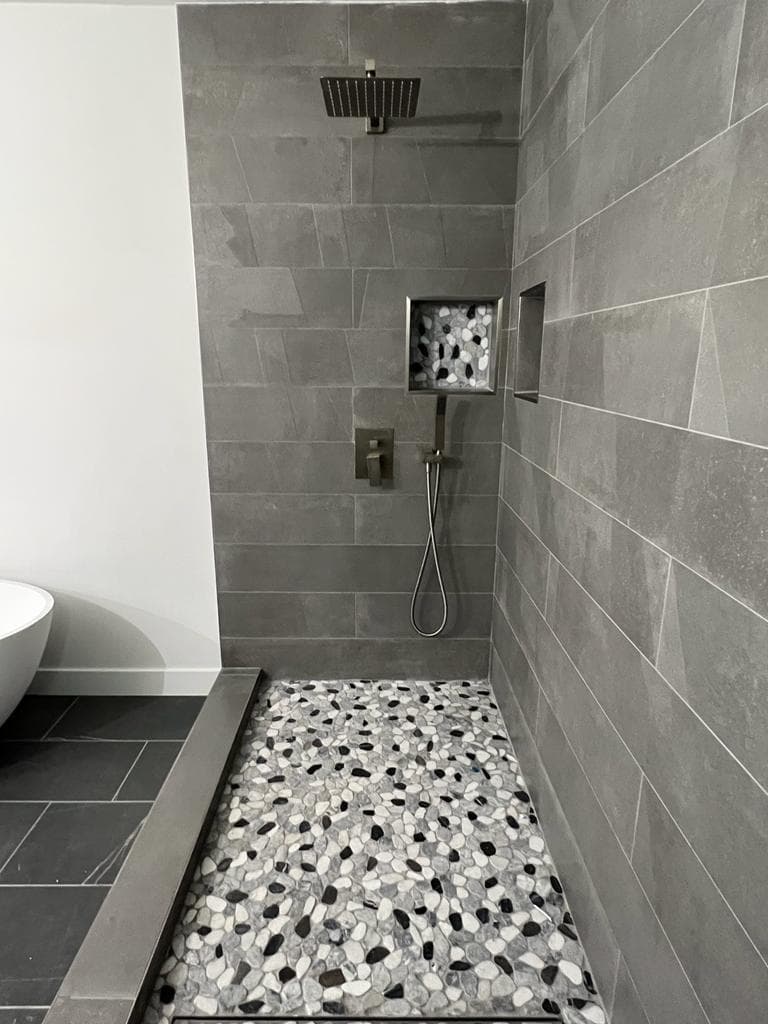 Bathroom Remodel Bellevue photo 3 in Bellevue